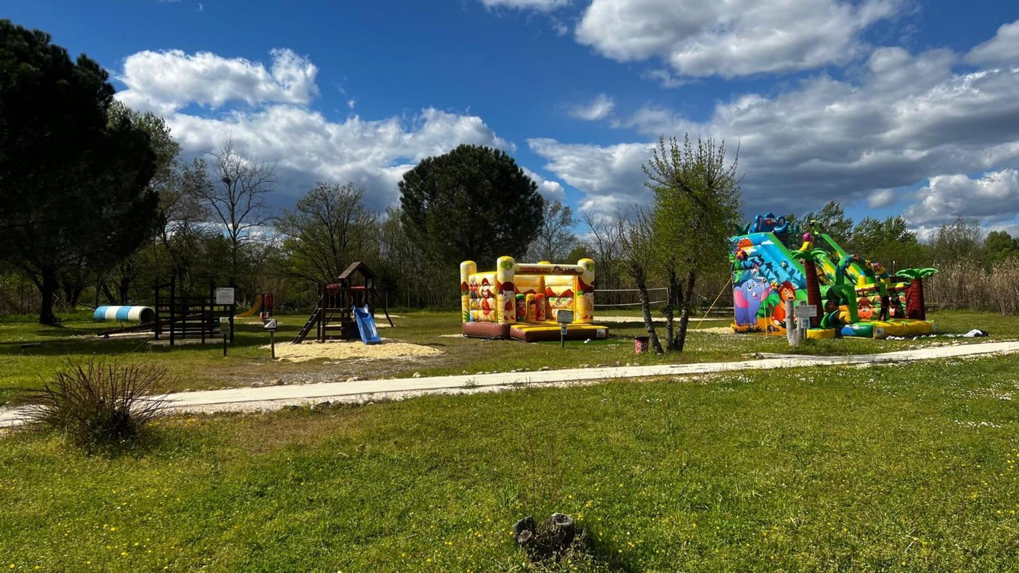 Camping Le Fief D'Anduze Exteriér fotografie